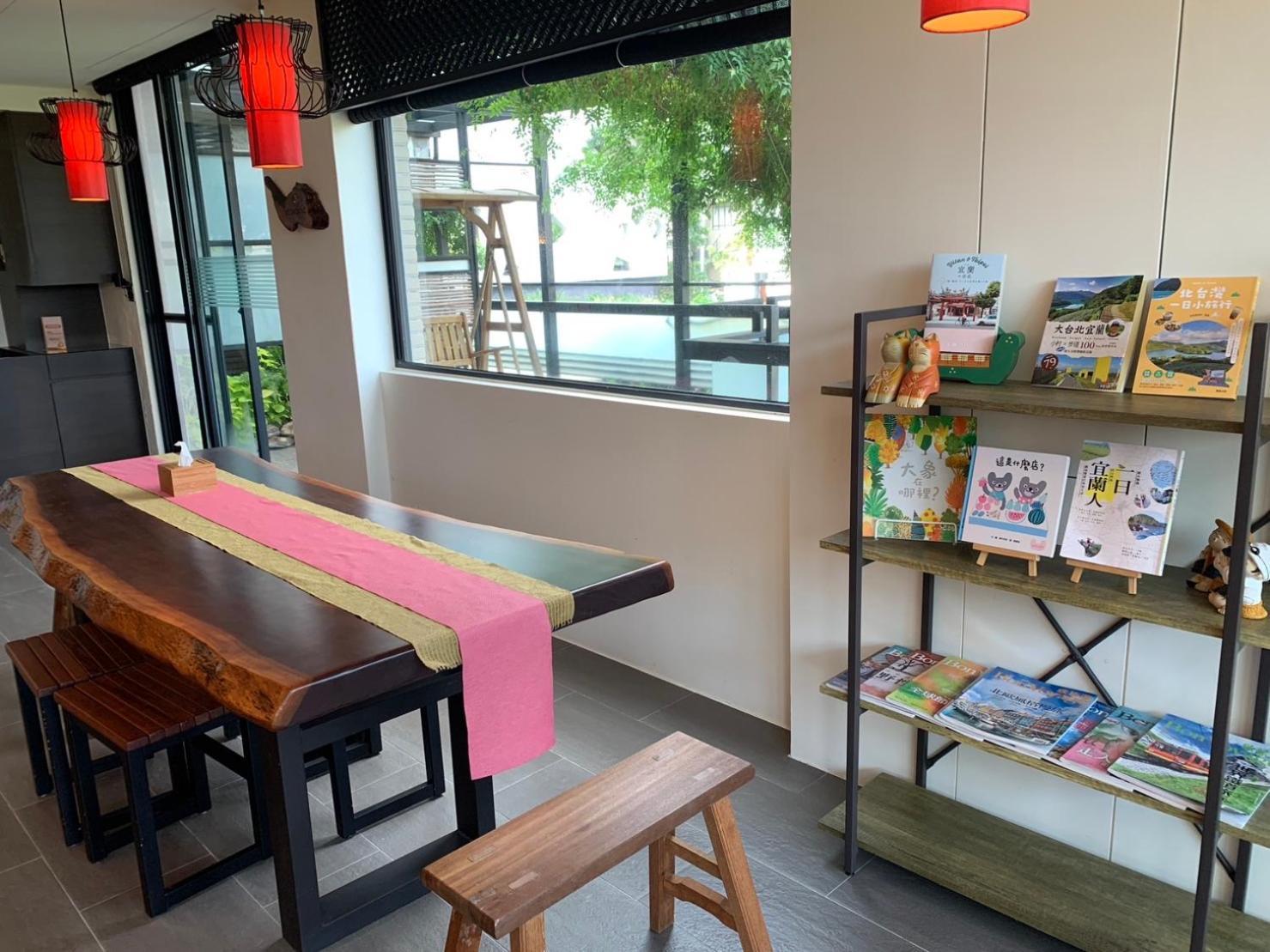 松語墅溫泉居 Pine Hot Spring Bed & Breakfast เจียวซี ภายนอก รูปภาพ